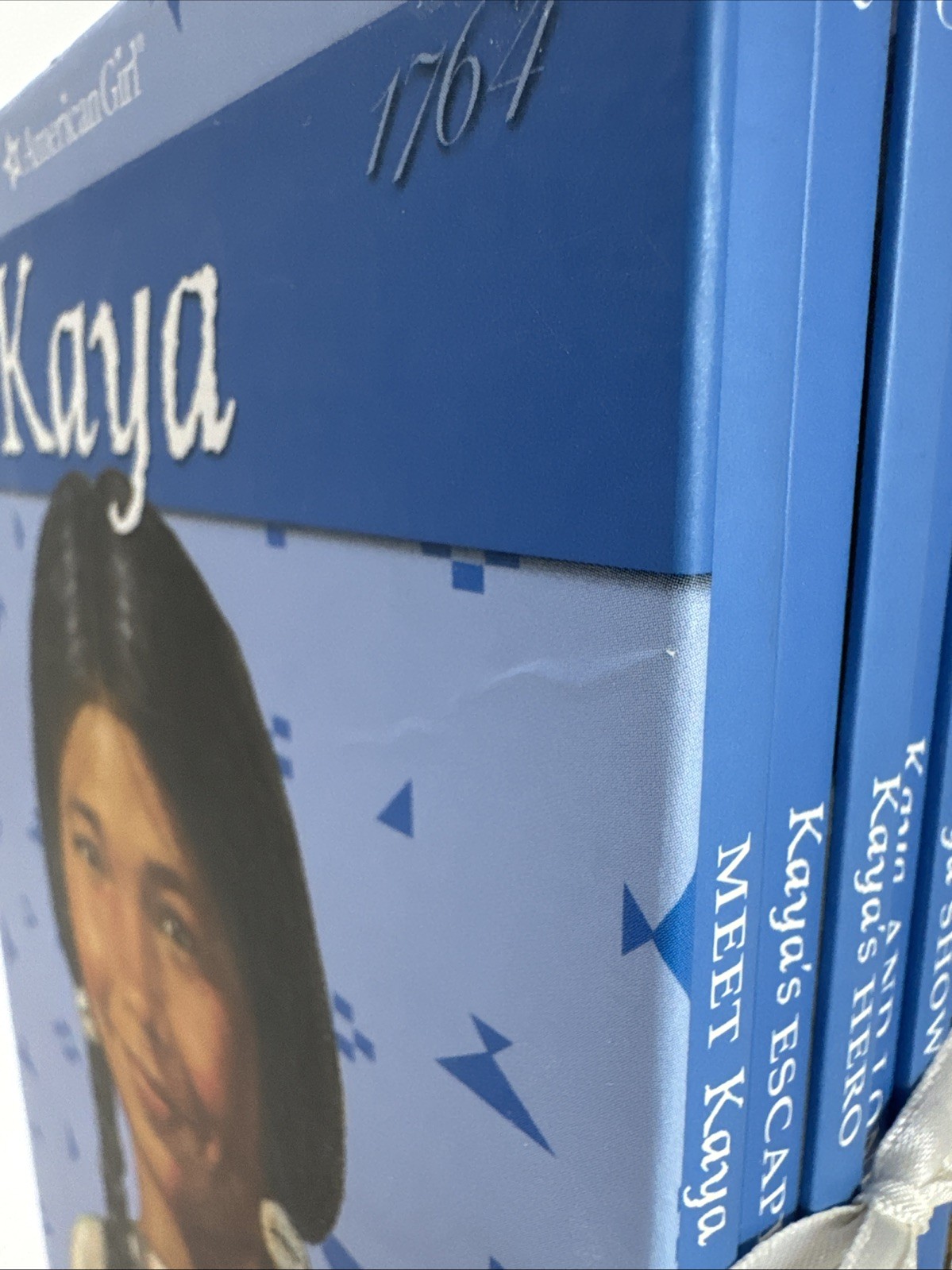 KAYA: 1764 (AMERICAN GIRL) By Janet Shaw & Bill Farnsworth With Game Pieces