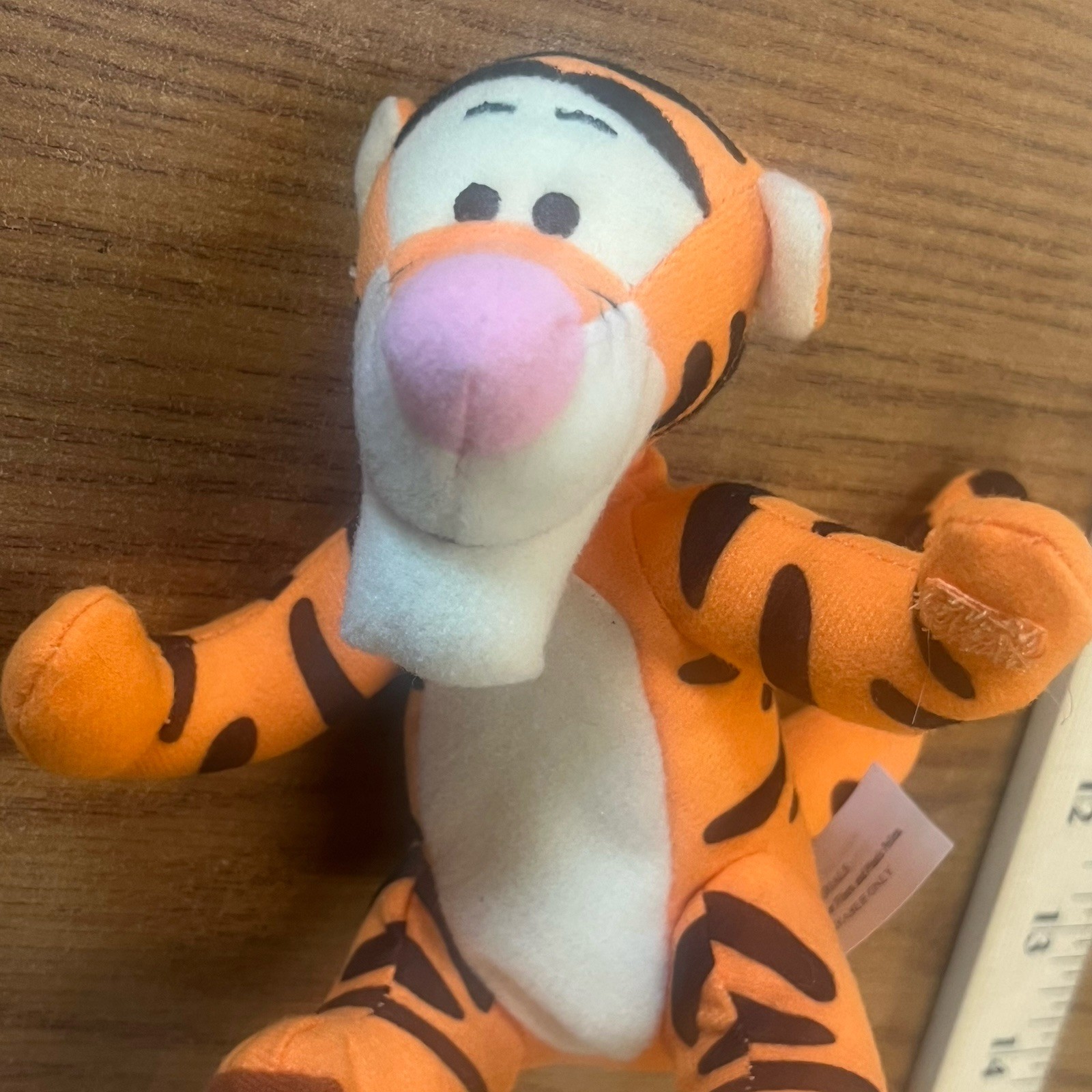 2 Pooh Bear Books & 2 VTG Plush Tigger 6″ hardback Little Golden Disney Friends