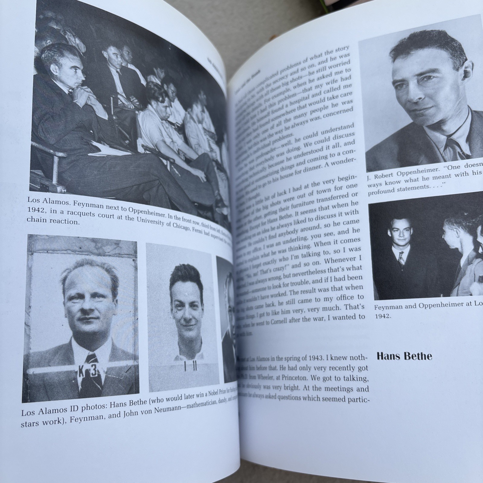 Lot of 8 Richard Feynman Items HC Lectures On Physics Vol. 1, 1966, Recordings +