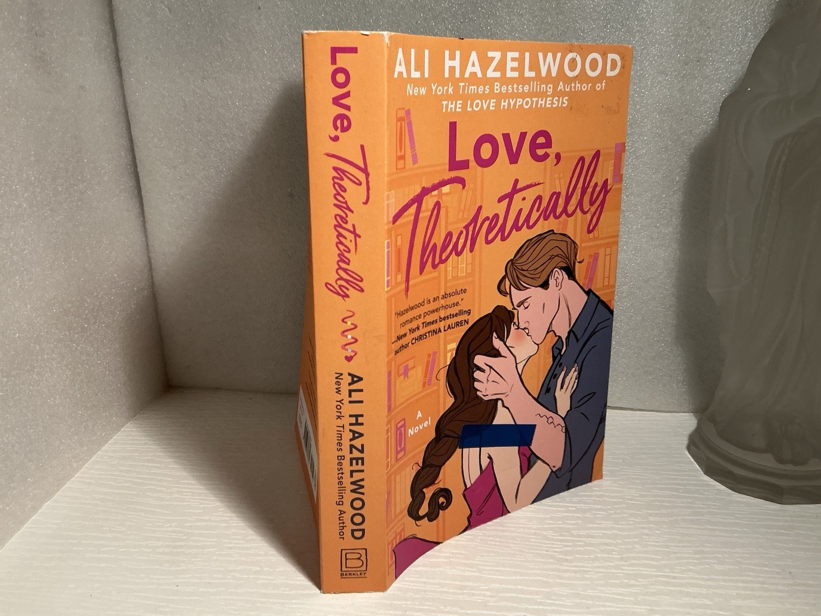 Love Theoretically A Novel By Ali Hazelwood Paperback Like New