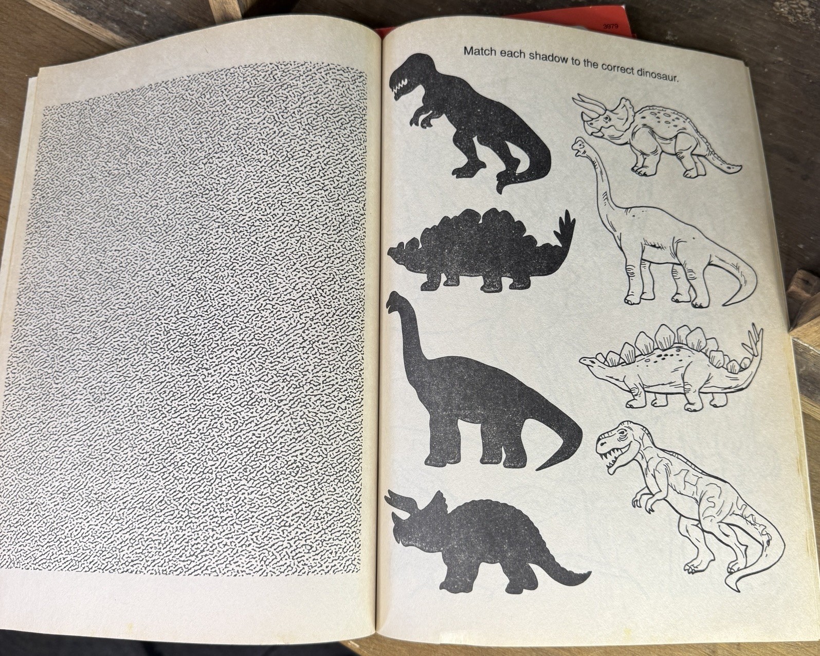 Vintage Jurassic Park A big color/activity book – Golden Books
