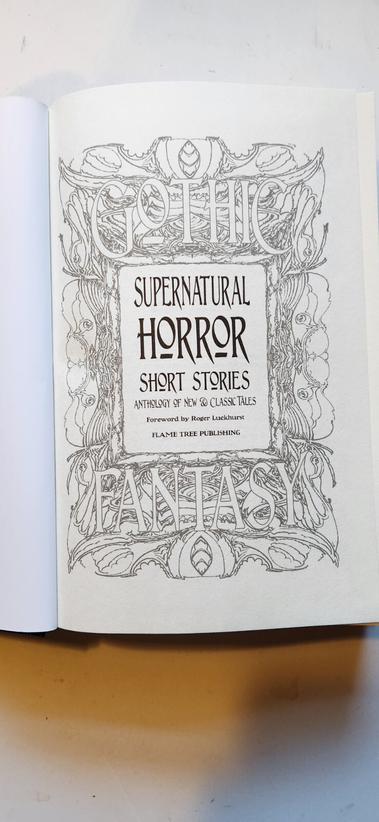 BOOK Gothic Fantasy Supernatural Short Stories (2017 NEW) 480 pages 46 Classics