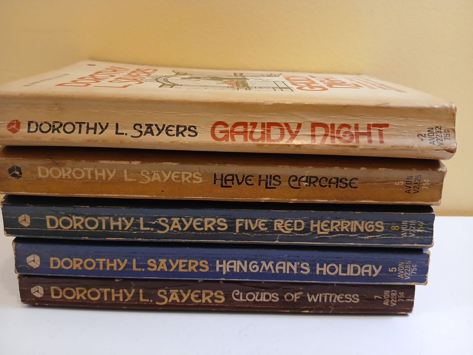 Dorothy L Sayers 5 Paperback Book Lot Lord Peter Wimsey Series Avon Print -bk1.2