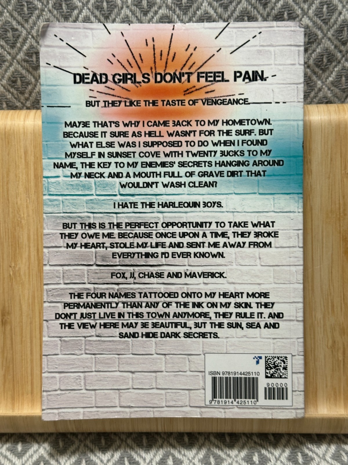 Sinners‘ Playground – Paperback Caroline Peckham & Susan Valenti