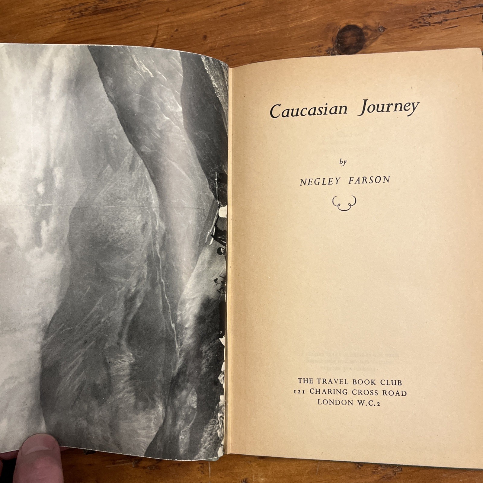 CAUCASIAN JOURNEY By Negley Farson,BOOK of MONTH CLUB — 154 pages — 1952
