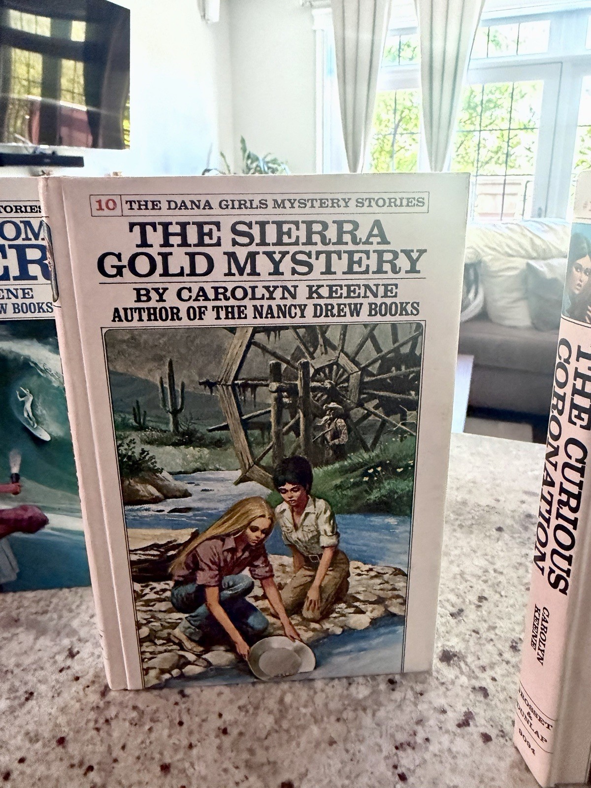 LIKE NEW – 5 Carolyn Keene Books #2,6,10,14 Books And Dana Girls Mystery Stories