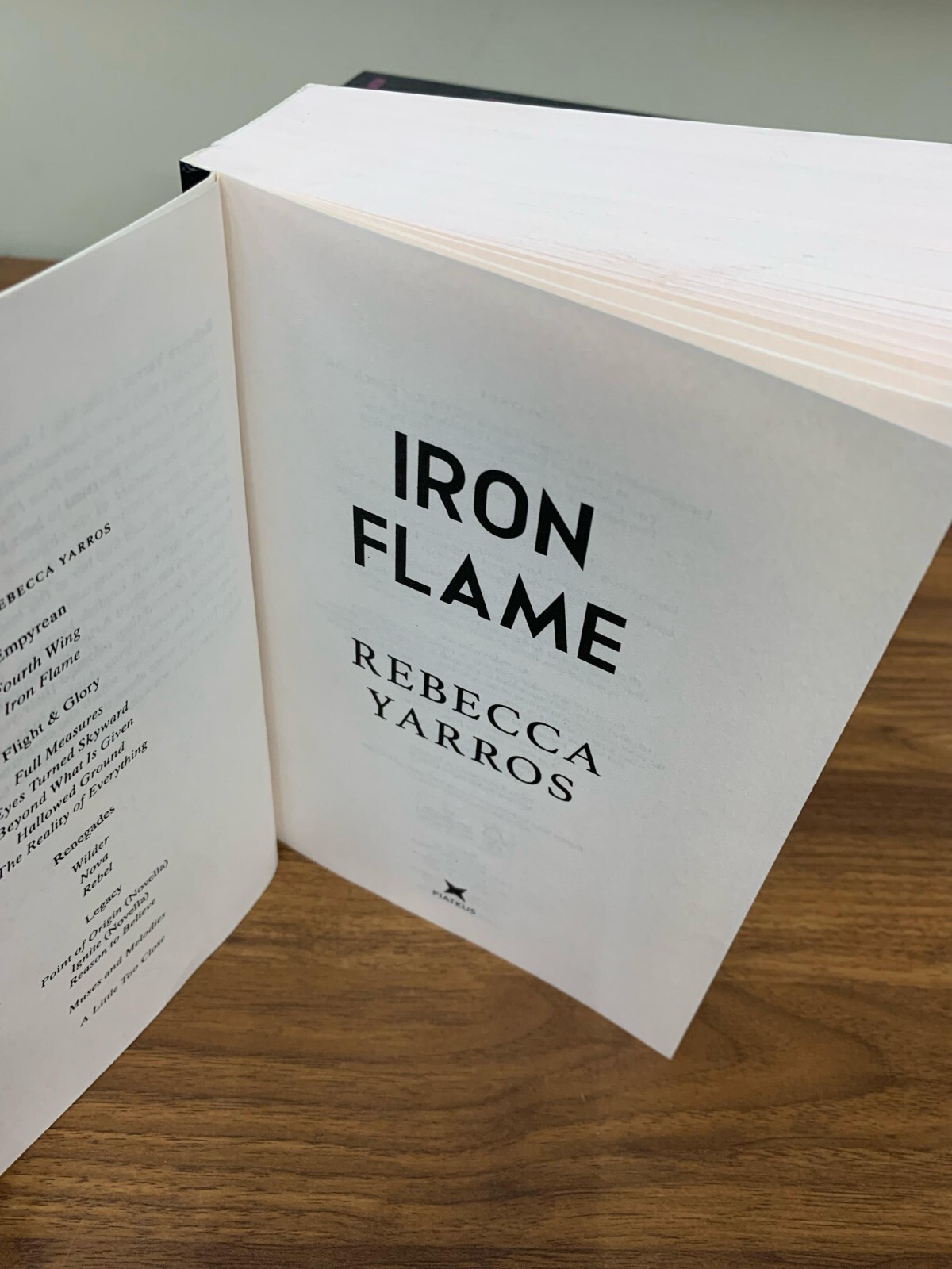 Iron Flame New book Paperback by Rebecca Yarros free shipping
