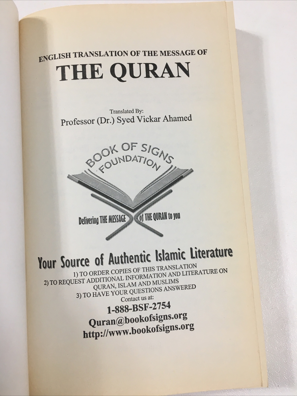 Quran : English Translation of the Meaning Of – Syed Vickar Ahamed (2005, PB)