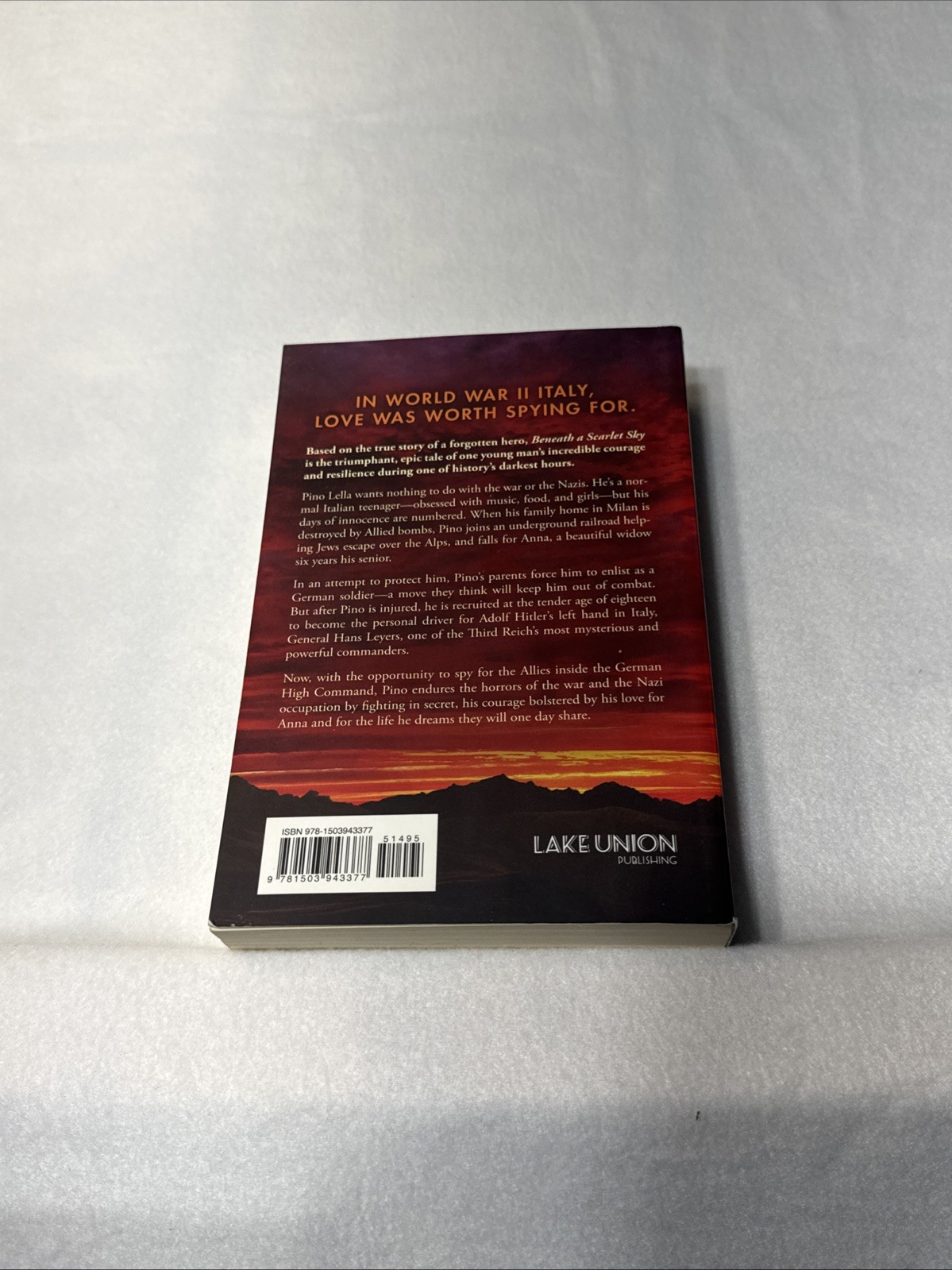 Beneath a Scarlet Sky : A Novel by Mark Sullivan (2017, Trade Paperback)