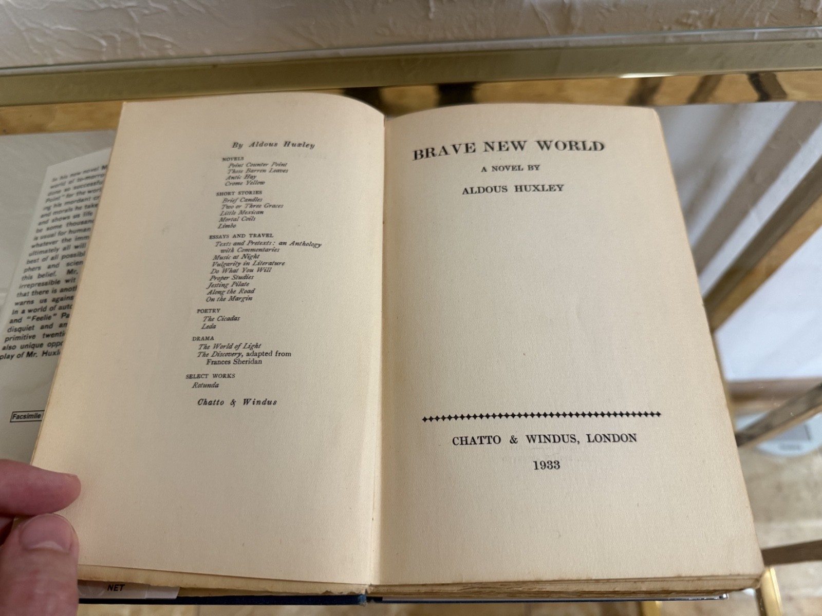 Aldous Huxley – Brave New World 1933 1st UK Edition 6th Printing Chatto & Windus