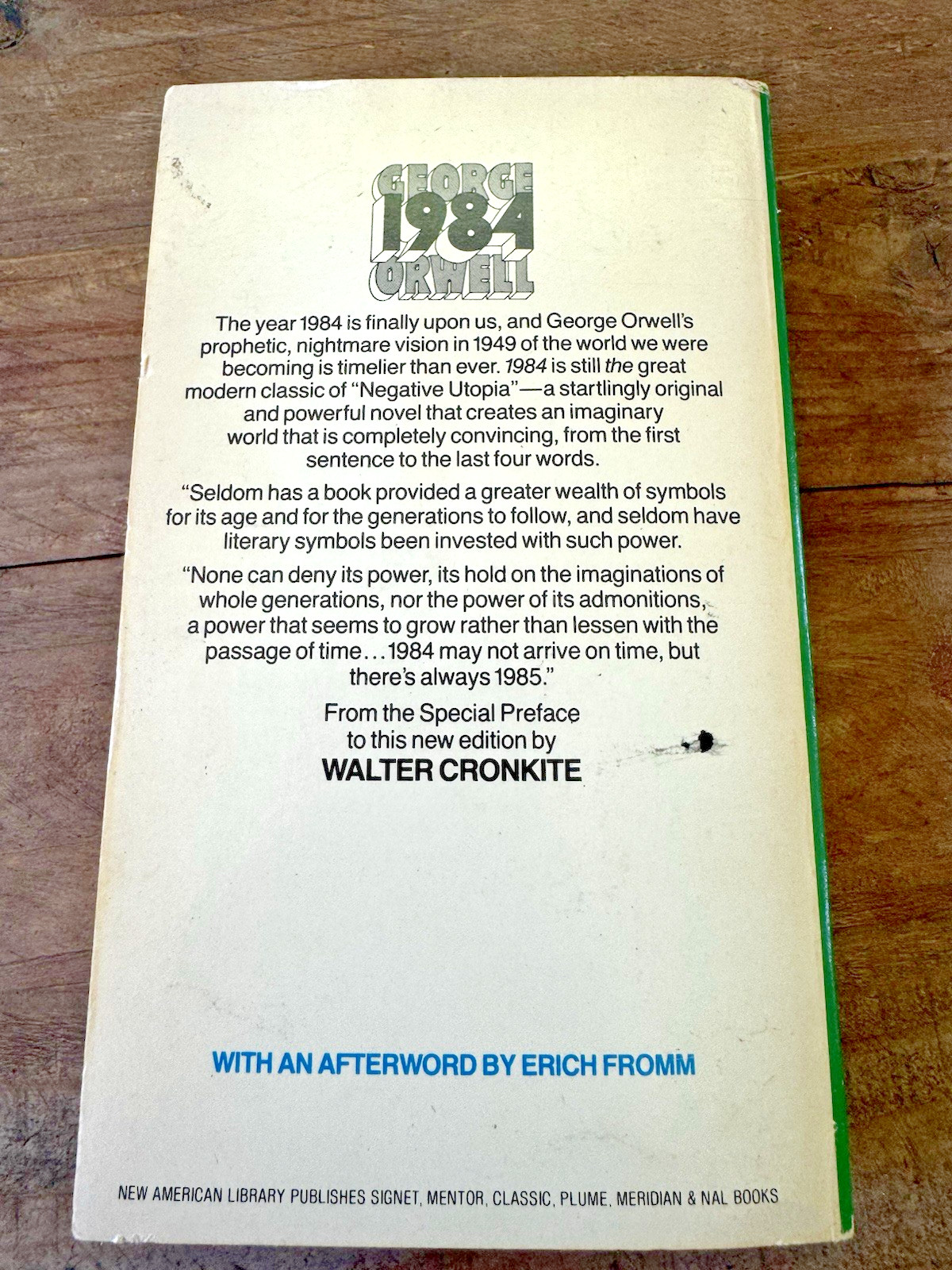 1984 George Orwell Signet Classic PB Walter Cronkite Preface Vintage Paperback