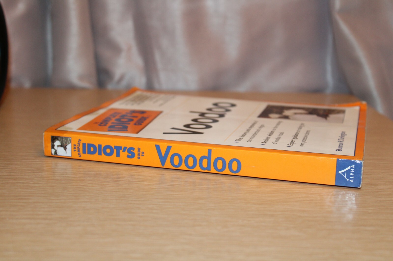 The Complete Idiot’s Guide Ser.: The Voodoo by Shannon R. Turlington (2001, Trad