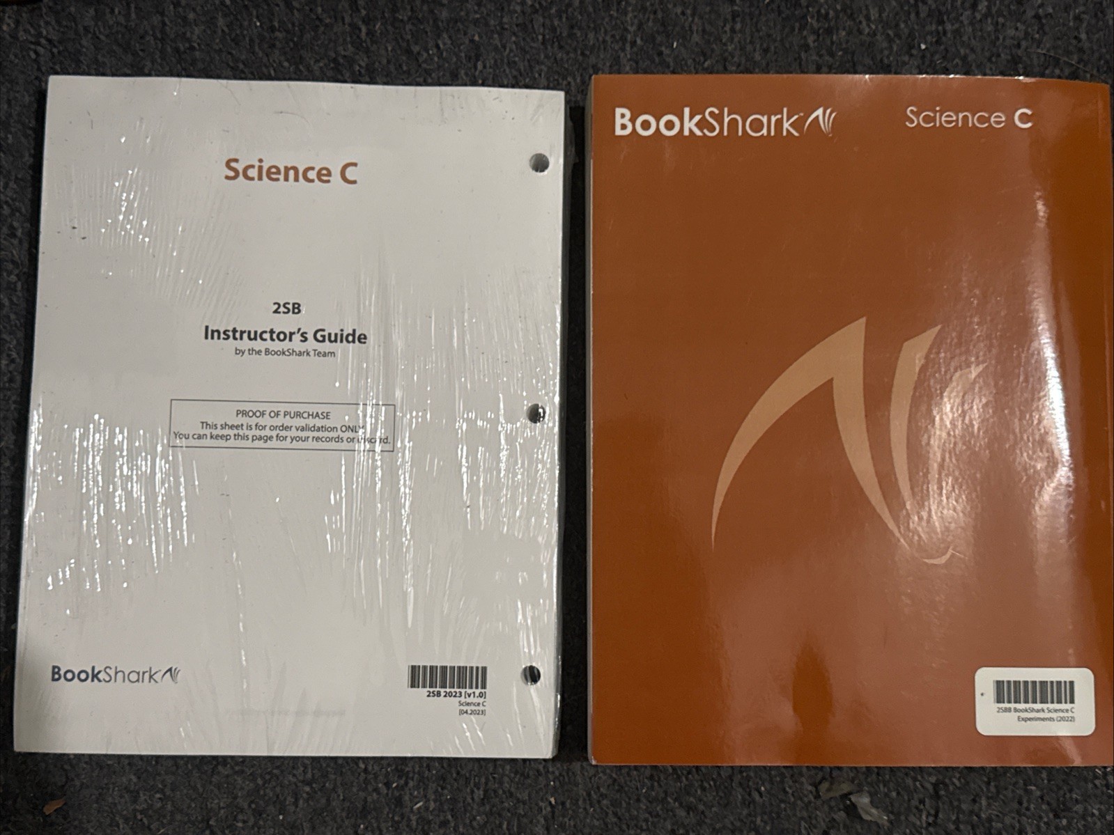 BookShark Science C Ages 7-9 Instructors Guide Loose-leaf, Science Experiments