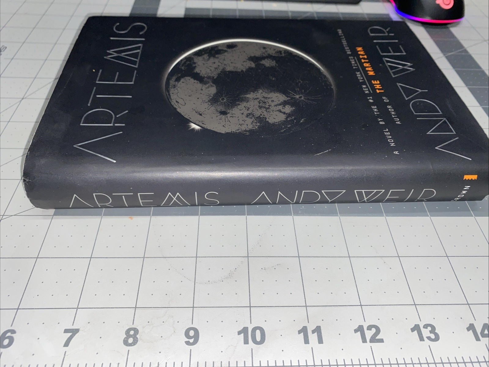 Artemis Andy Weir 2017 Hardcover Novel Science Fiction