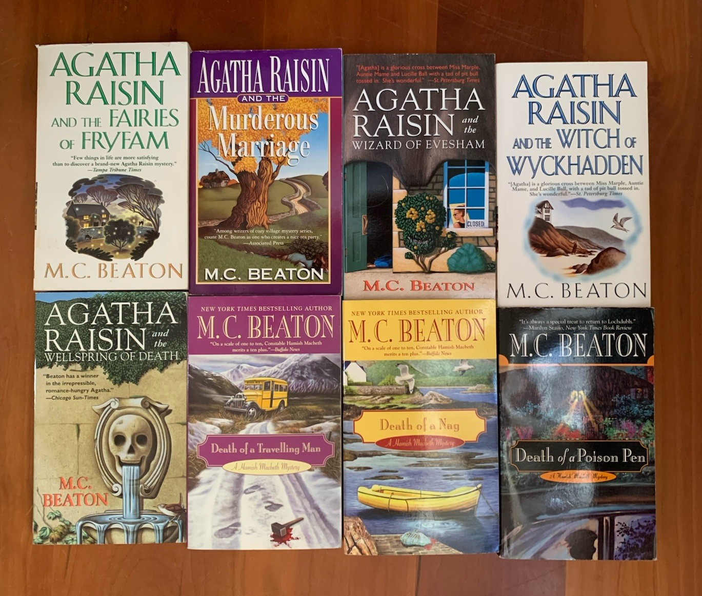M.C. Beaton – Lot of 8 Books – Agatha Raisin – Hamish MacBeth