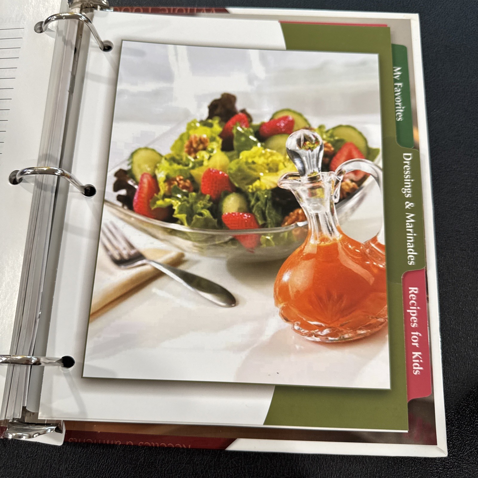 Vita-Mix Whole Food Recipes 3-Ring Binder and Owner’s Manual 5200 Recipes VGC