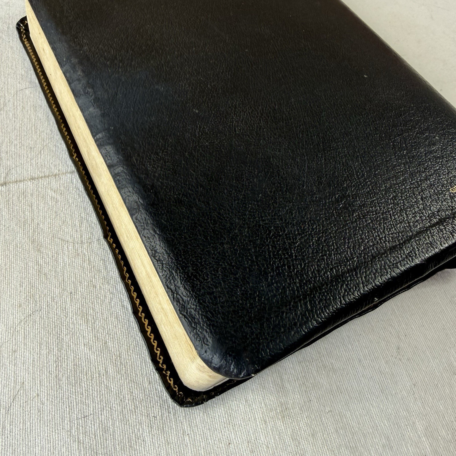Holy Bible ESV Classic Edition, Genuine Leather (2001, Crossway)