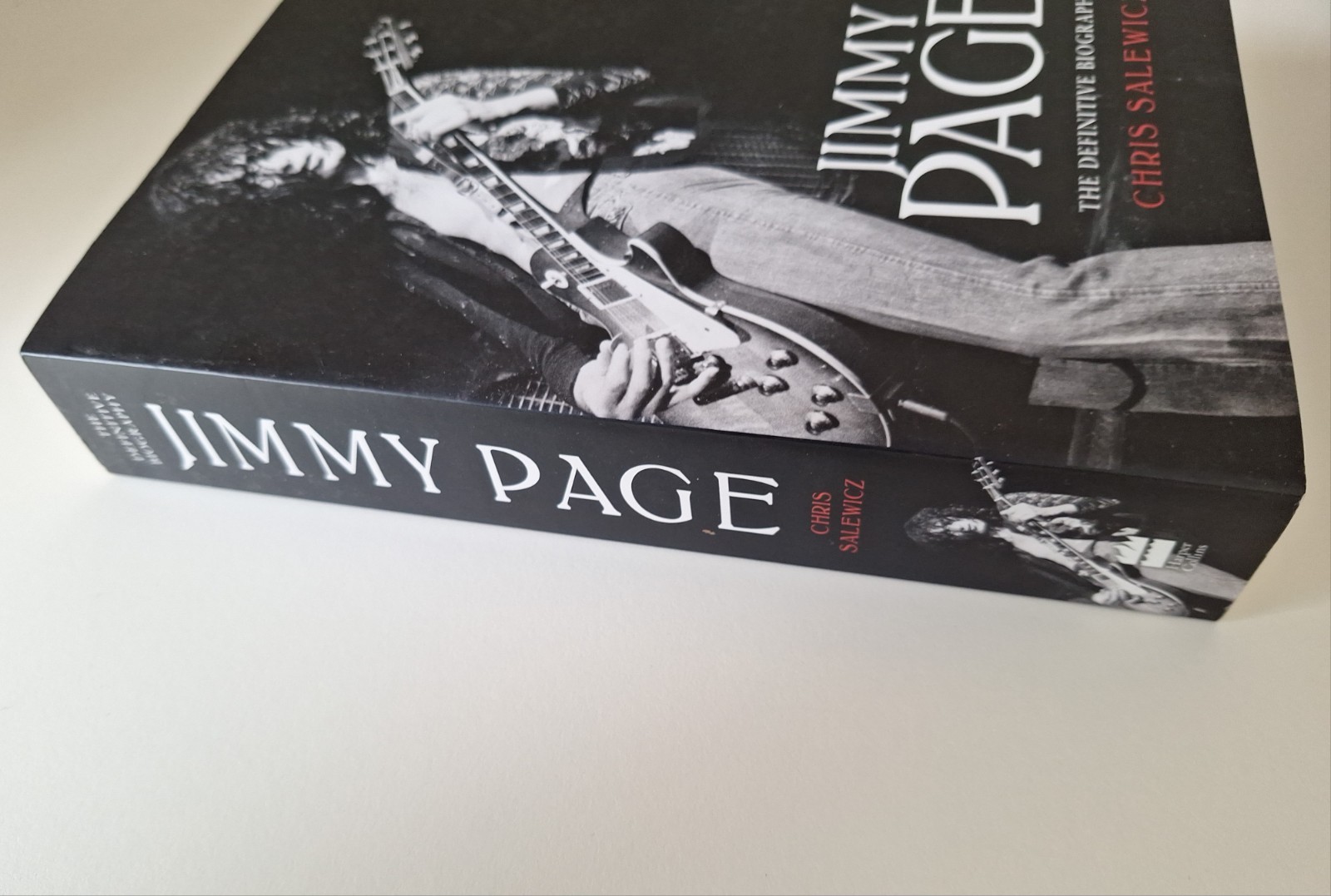 Jimmy Page: The Definitive Biography by Chris Salewicz – Large PB – Free 🚚
