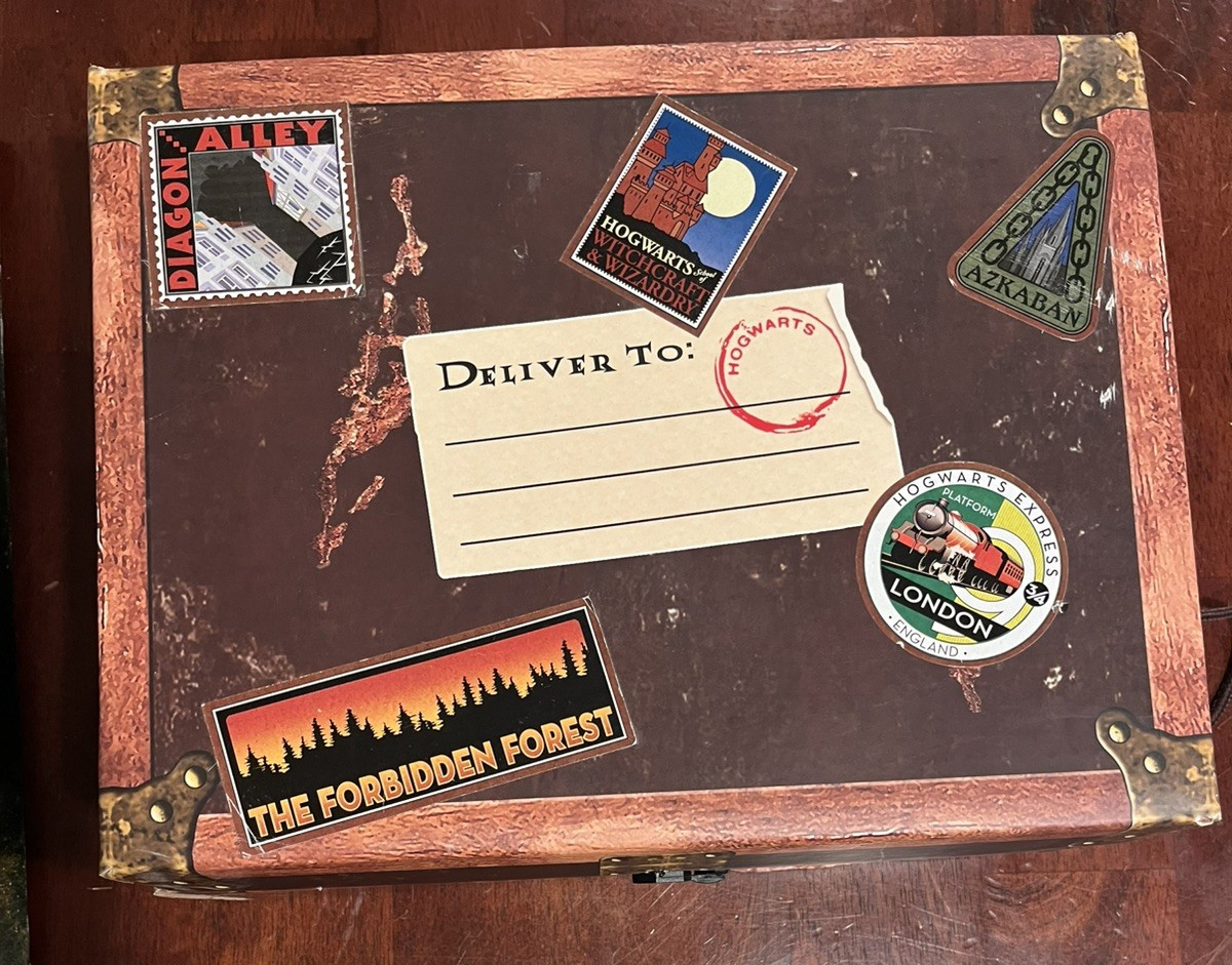Harry Potter Boxed Set Hardcover 1-7 in Trunk Chest Limited Edition Bundle