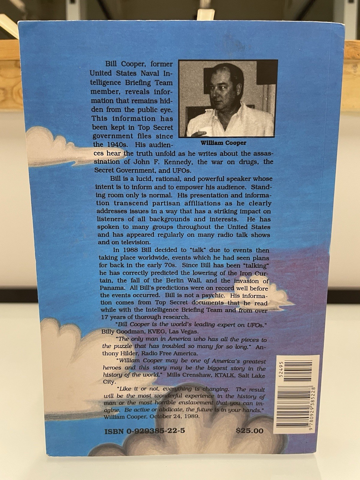 Behold a Pale Horse by William Cooper, 534 Pages Elders of Zion Conspiracy Book