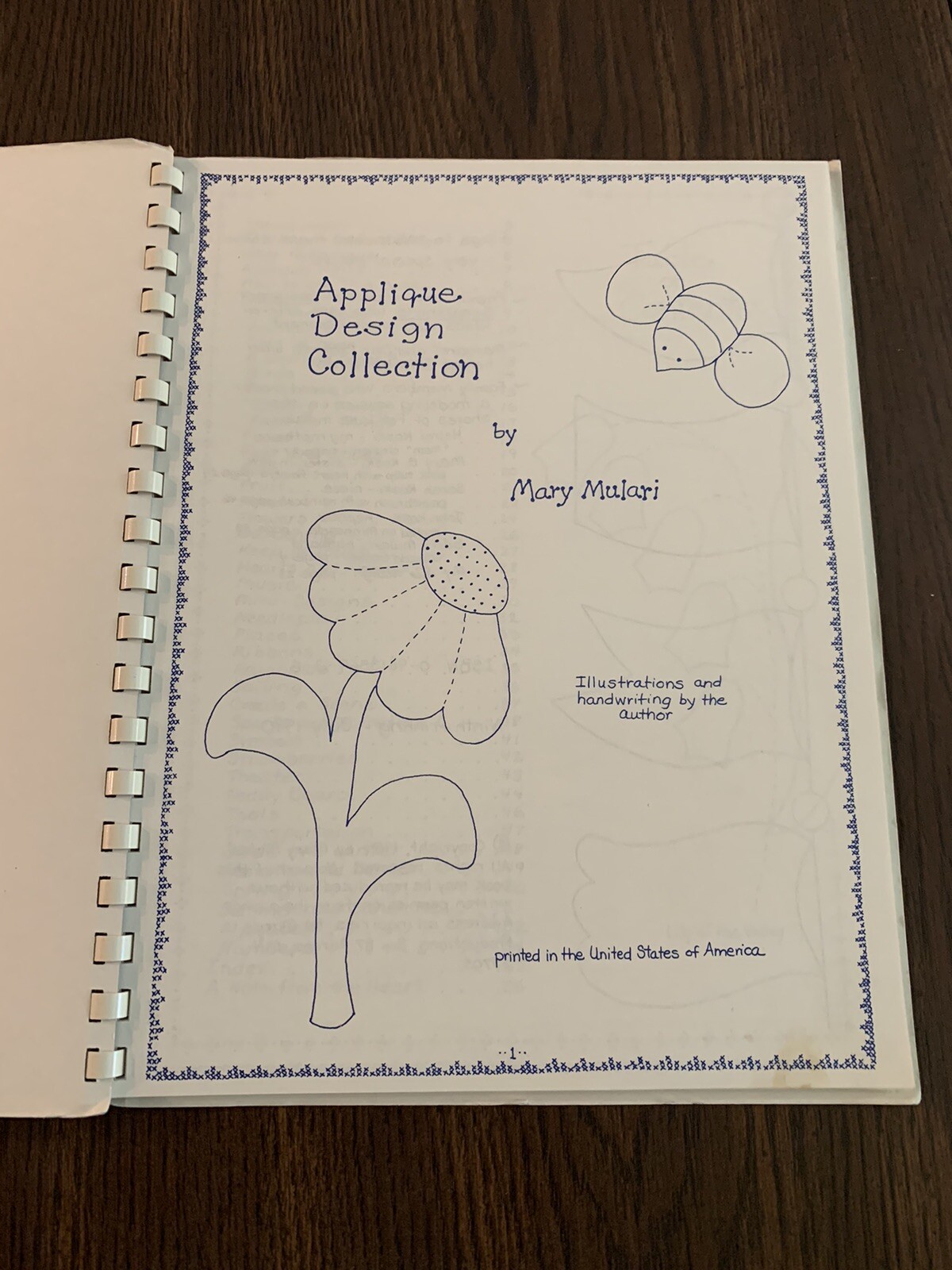 Appliqué Design Collection paperback Pattern Book Mary Mulari 56 pages MM-102