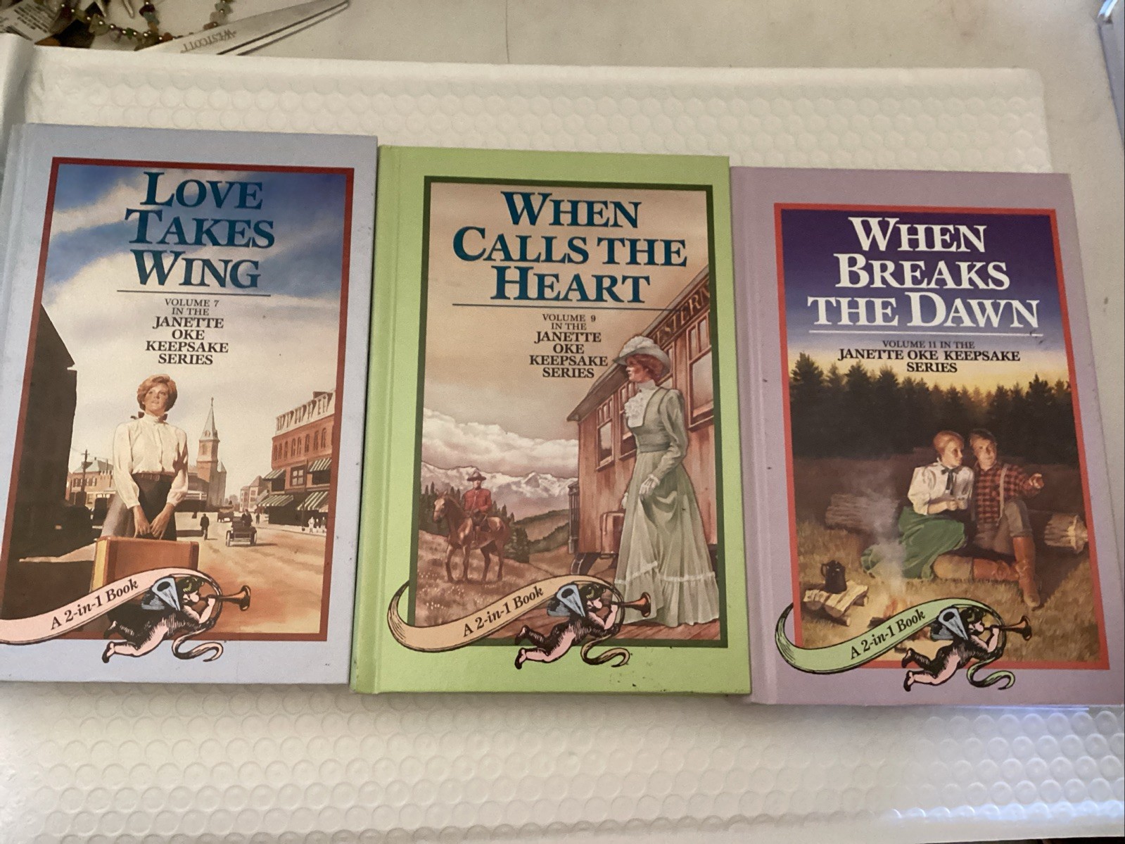 Janette Oke Keepsake Series 2-in-1 Hardcover Book Set 1-16 Complete Guideposts