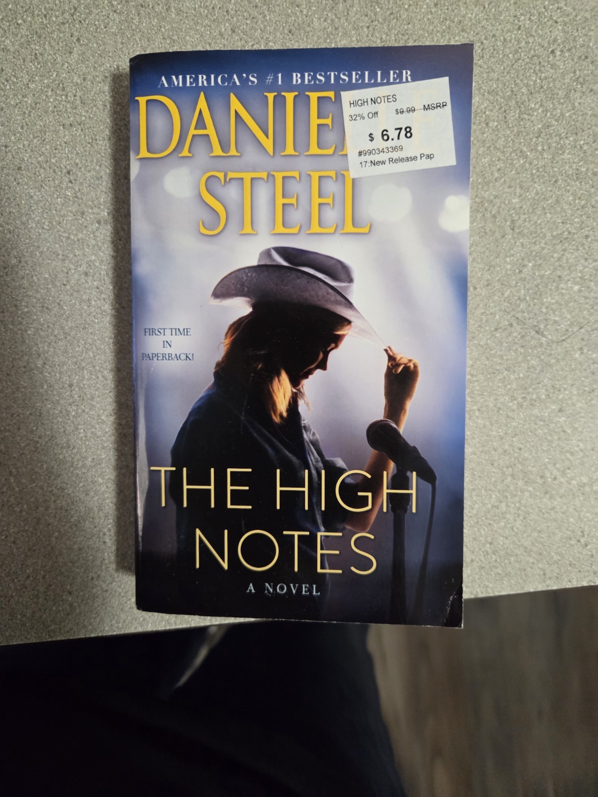 Danielle Steel Lot Of 12 Books. Paperback. Romance