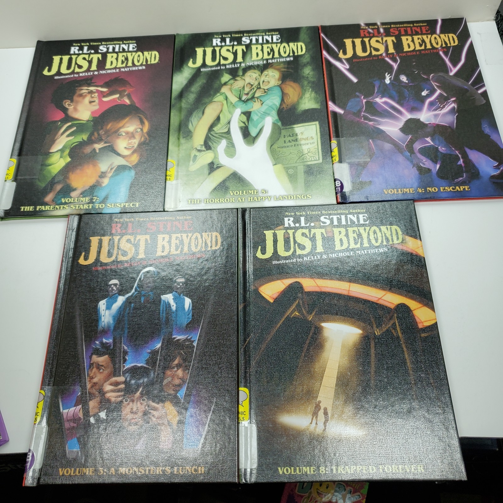 R.L. Stine Book Lot, Garbage Pail Kids, Just Beyond, Rotten School, Fear Street