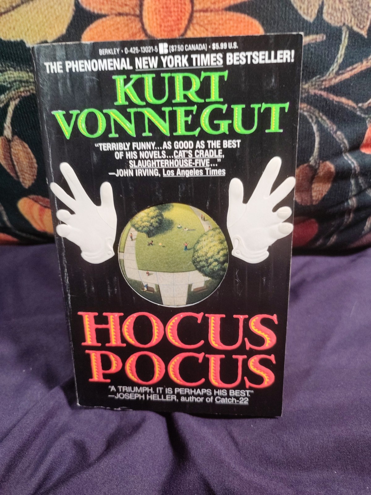 Hocus Pocus By Kurt Vonnegut 1990 NYT Bestseller Comedy Satire Classic