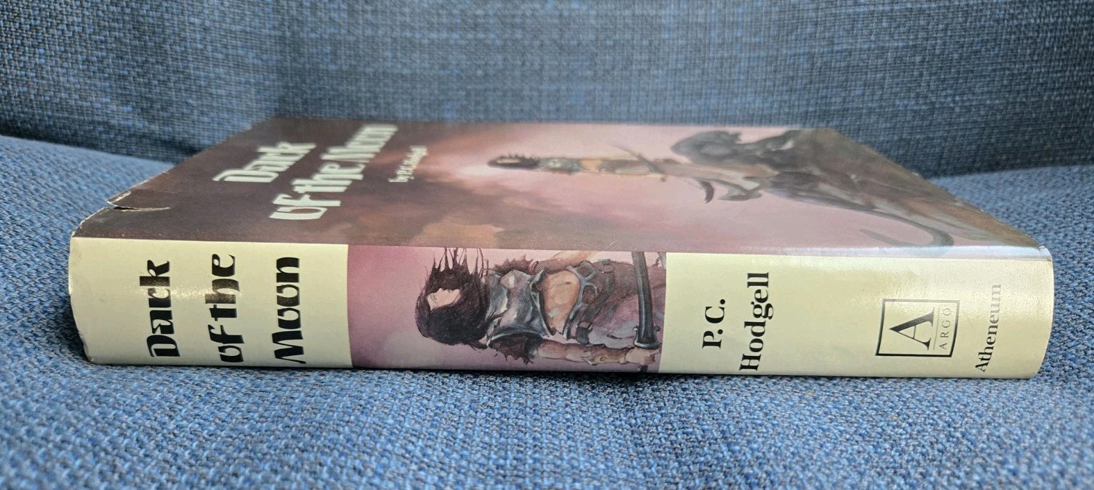 Dark of the Moon by P. C. Hodgell, Hardcover 1985 1st Edition BCE, Good