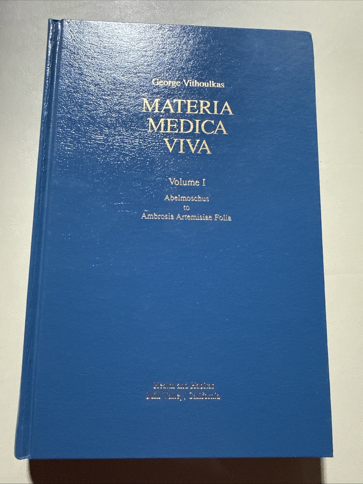 Materia Medica Viva George Vithoulkas 1992 Vol 1 Classical Homeopathy Signed HB