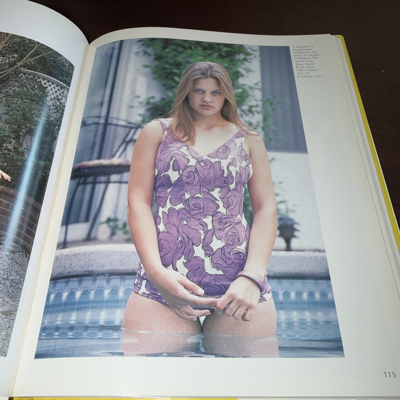 California Casual: Fashions, 1930s-1970s (Schiffer Book for Collectors and Desig