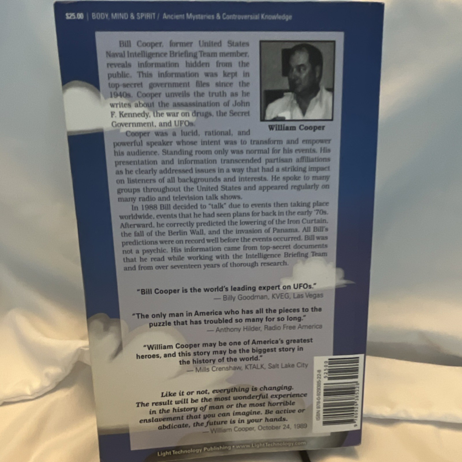 Behold a Pale Horse Milton William Cooper Paperback Light Technology Publishing