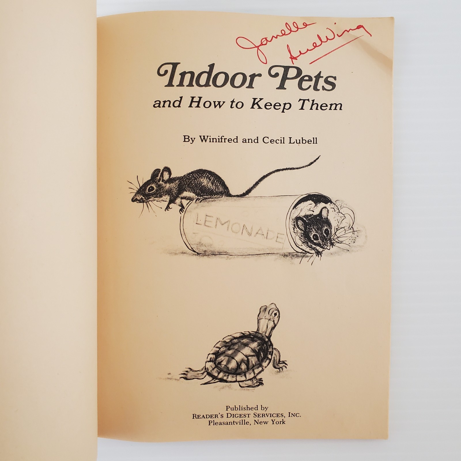 Indoor Pets and How to Keep Them Winifred & Cecil Lubell 1st print 1st Ed 1974