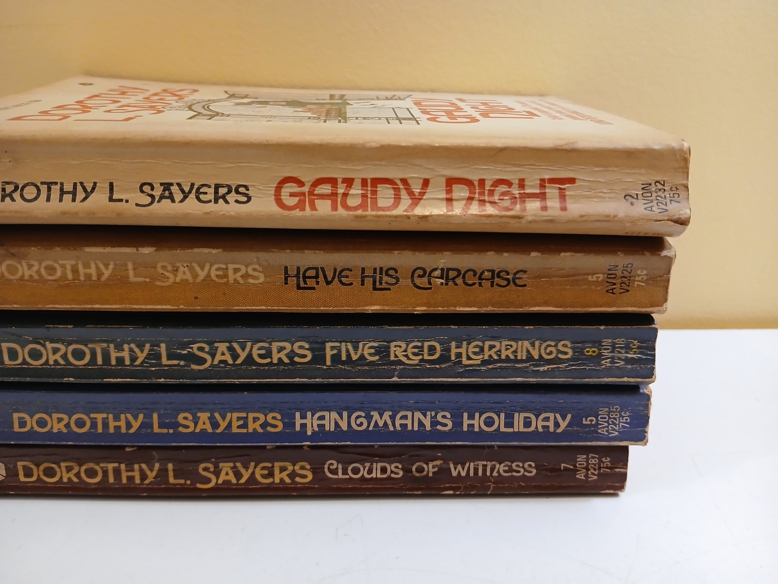 Dorothy L Sayers 5 Paperback Book Lot Lord Peter Wimsey Series Avon Print -bk1.2