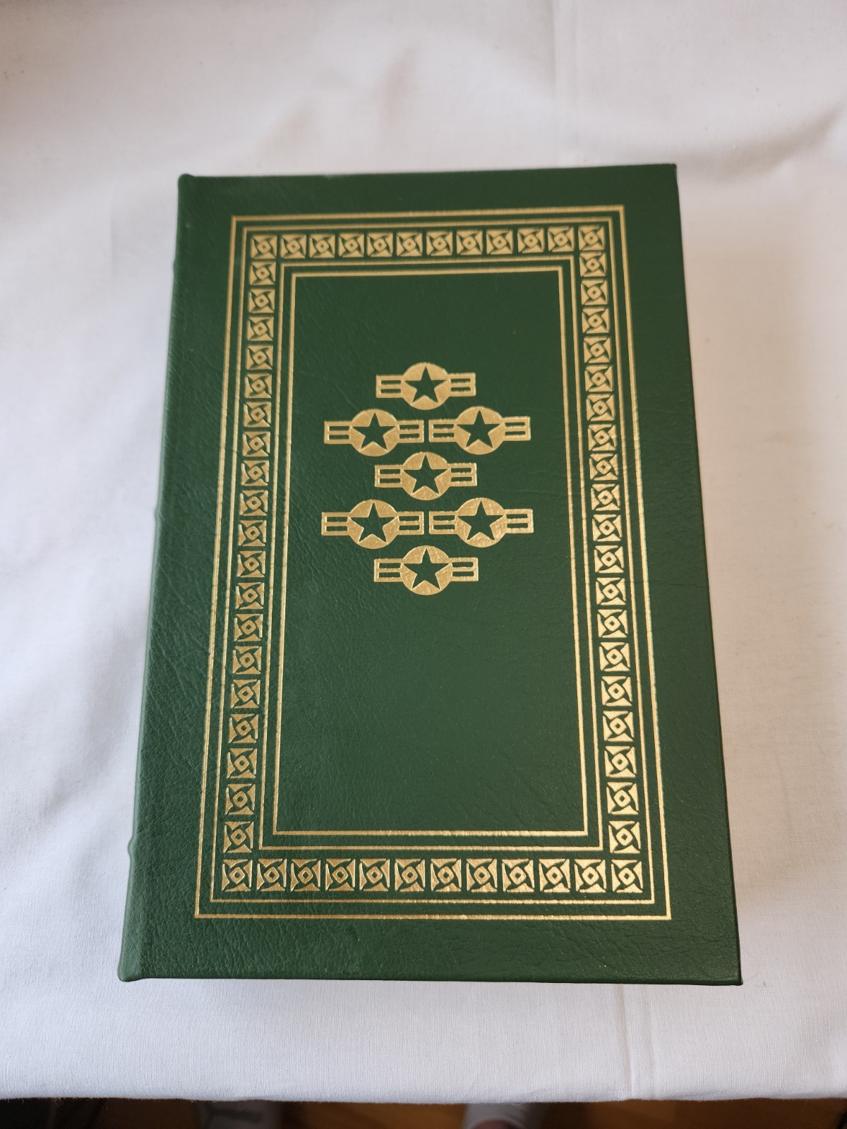 COMBAT LEADER’S FIELD GUIDE Brett Stoneberger Easton Press Collectors Ed. 2004