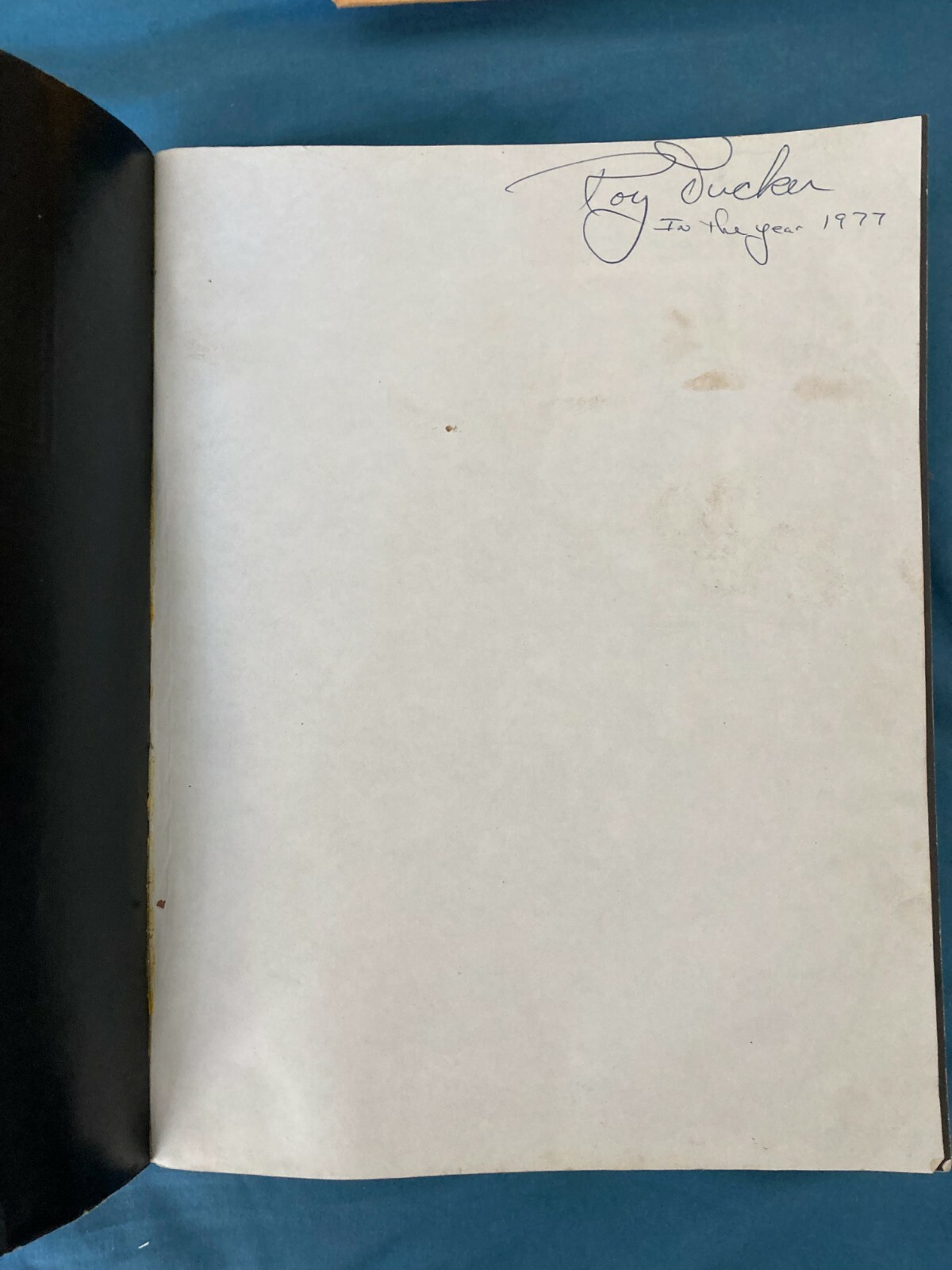 Beatles Complete, Sheet Music Third Printing December 1976 480 pages