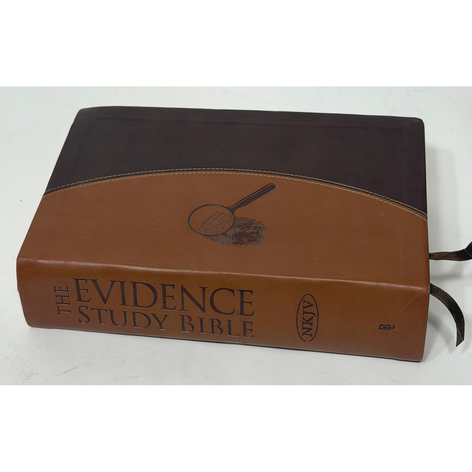 Bridge-Logos Bible Unisex OS Brown The Evidence Study Bible NKJV Ray Comfort Duo