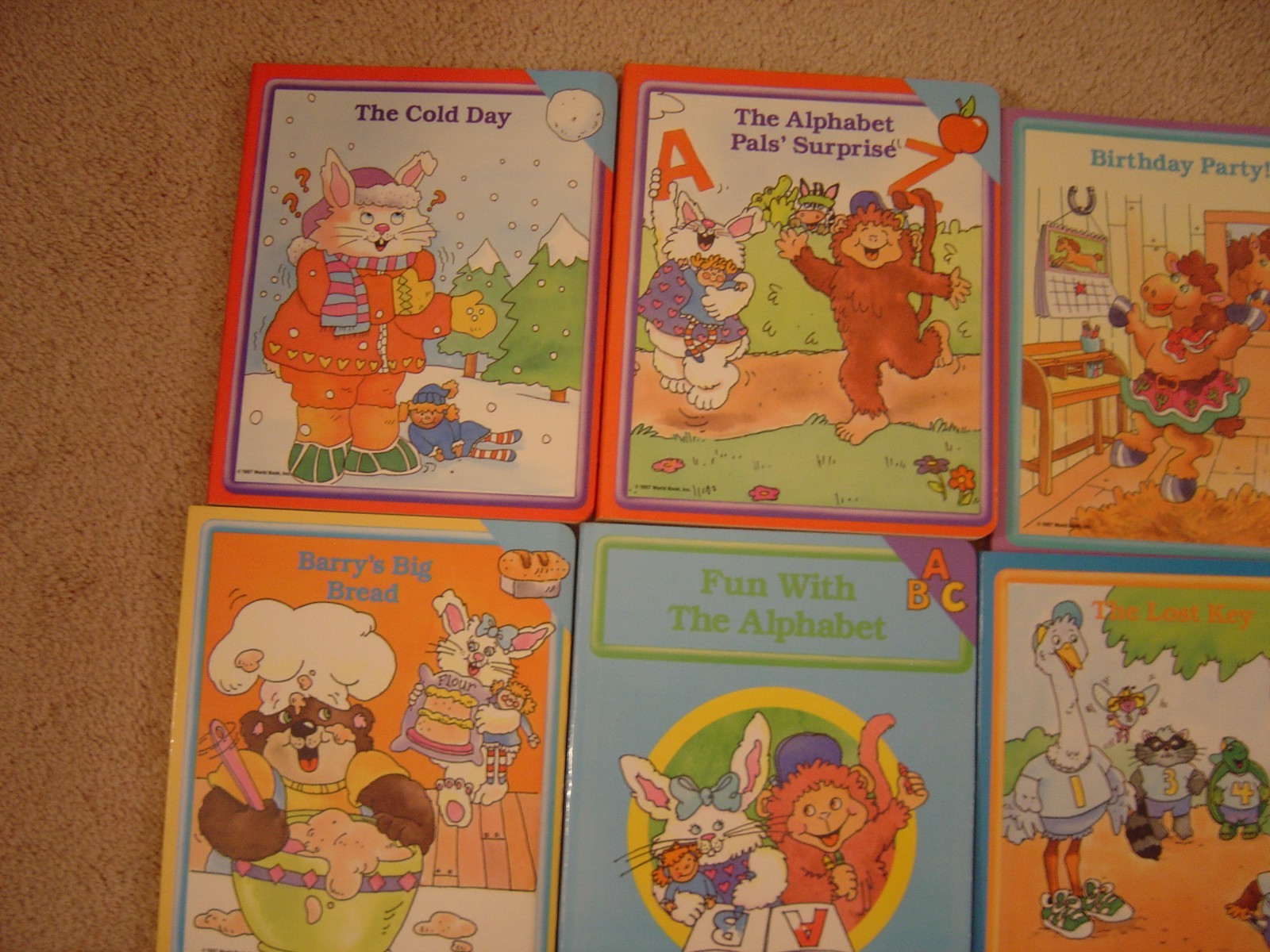Lot of 21 Early World Of Learning Books by World Book