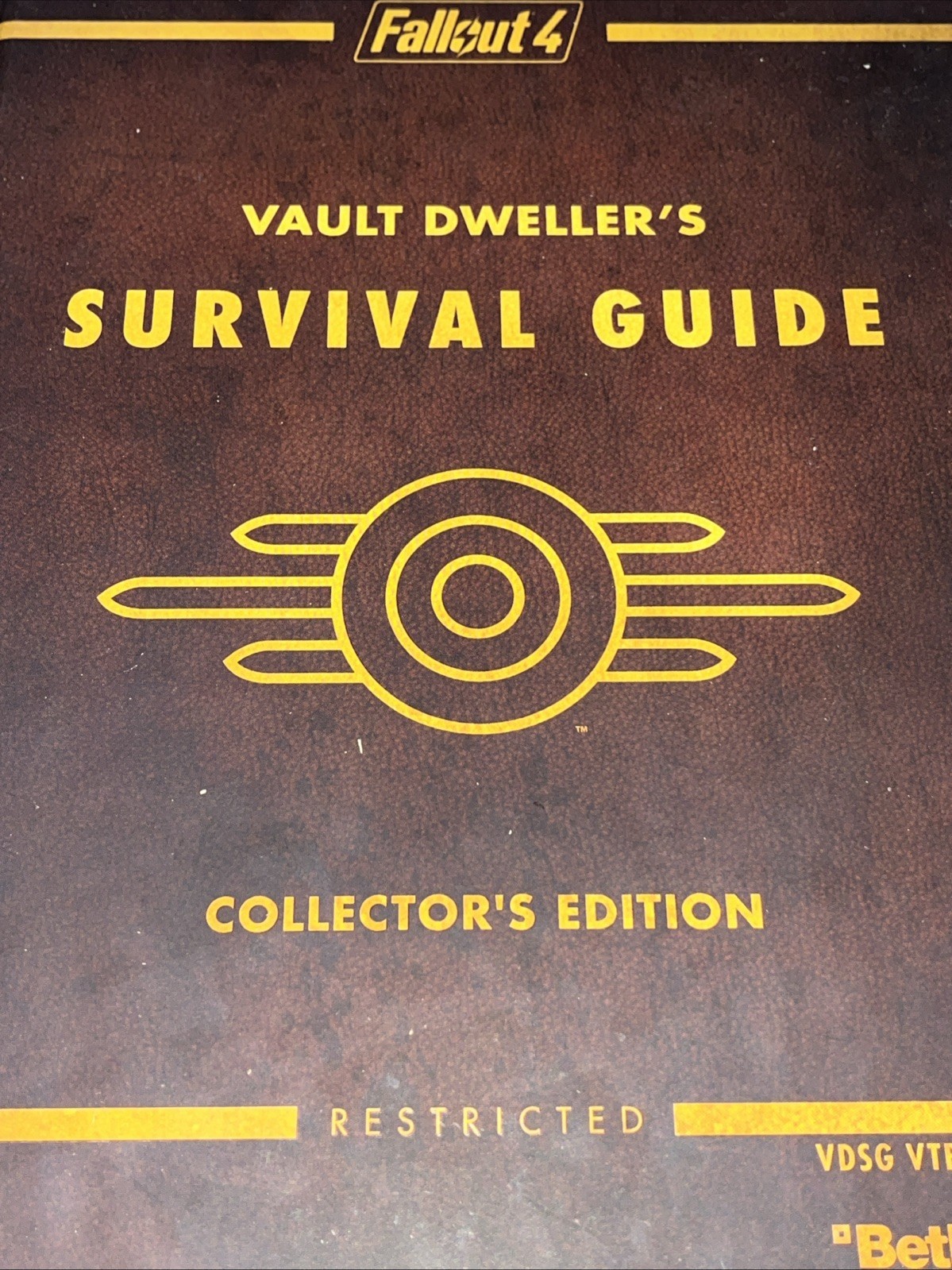 Fallout 4 Vault Dwellers Survival Guide Collector’s Edition Restricted Hardcover