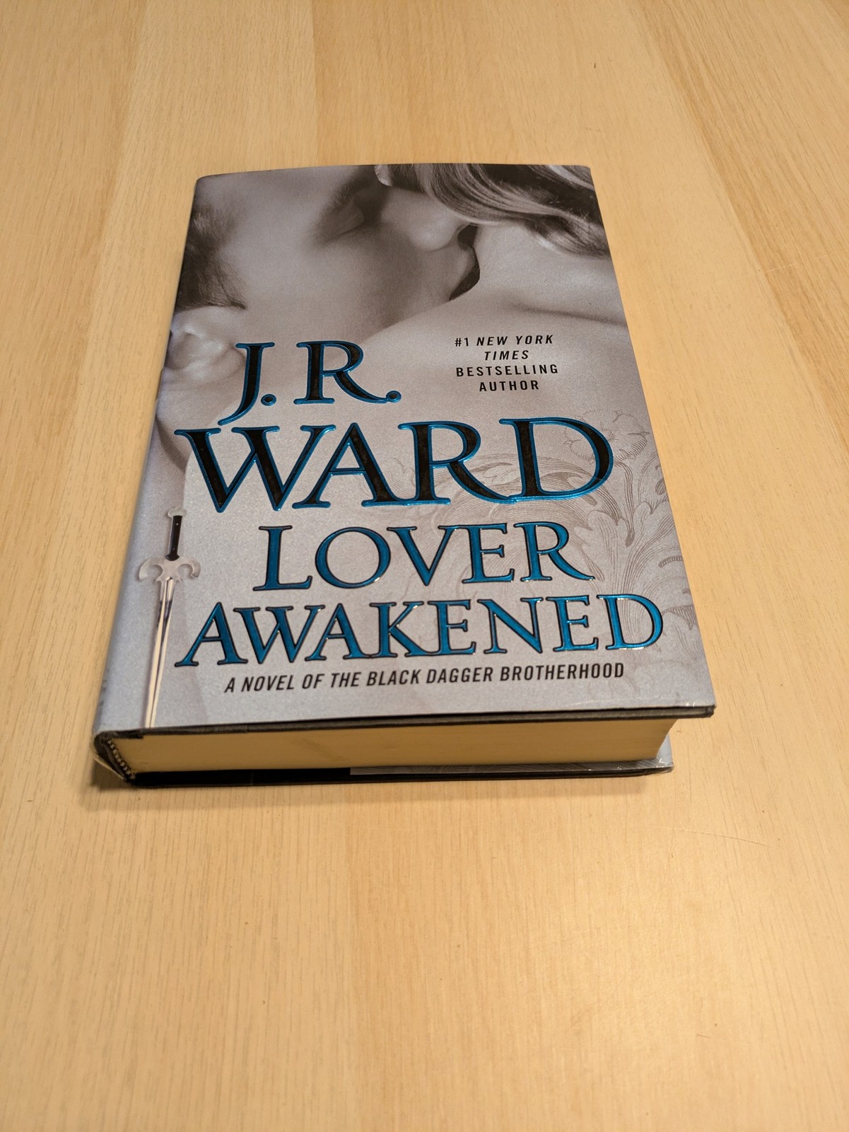 LOVER AWAKENED J R Ward BLACK DAGGER HARDCOVER w/DJ