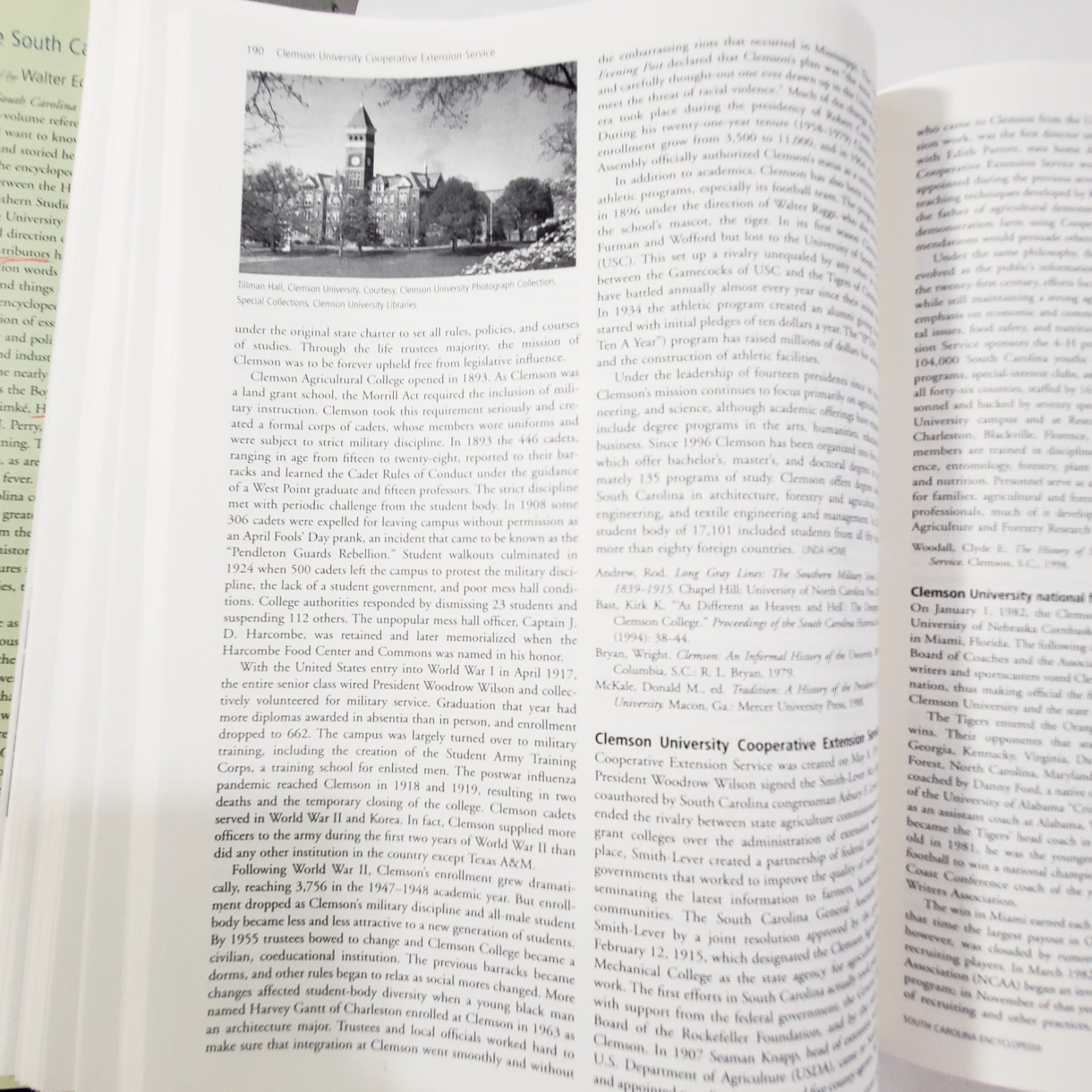 South Carolina Encyclopedia by Humanities Council SC Staff (2006, Hardcover)