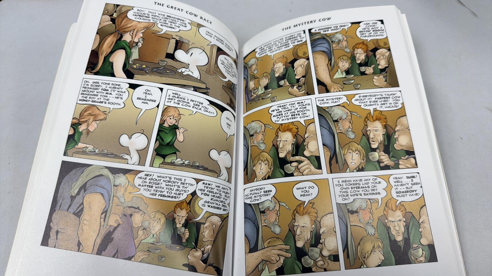 The Great Cow Race : A Graphic Novel (BONE #2) (B20)