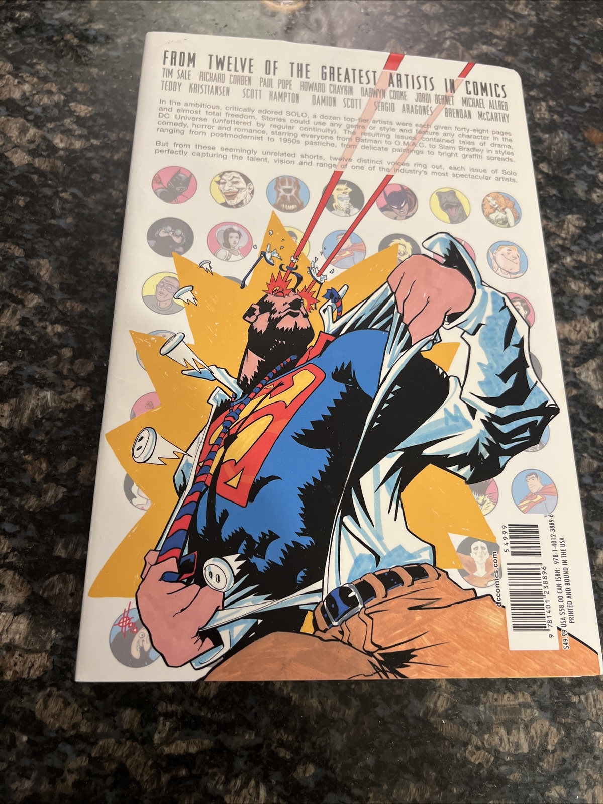 SOLO : DELUXE EDITION – Jeph Loeb – Hardcover -Batman cover Ex-Library