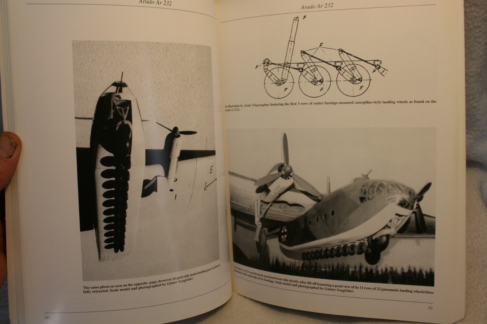 arado Ar 232 Combat Transport Schiffer Military book Very Good Condition