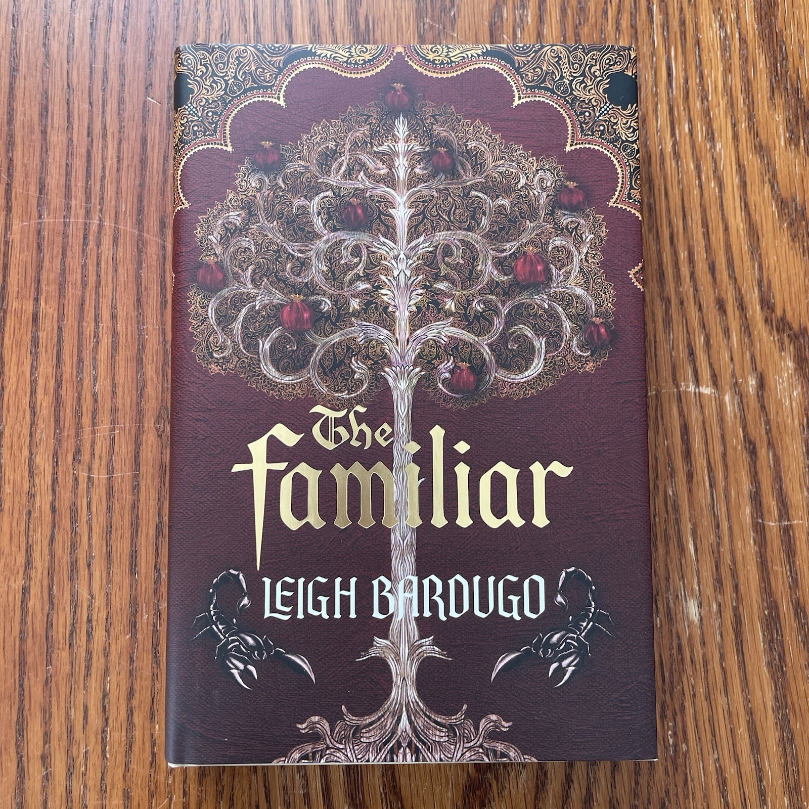 Fairyloot The Familiar Leigh Bardugo