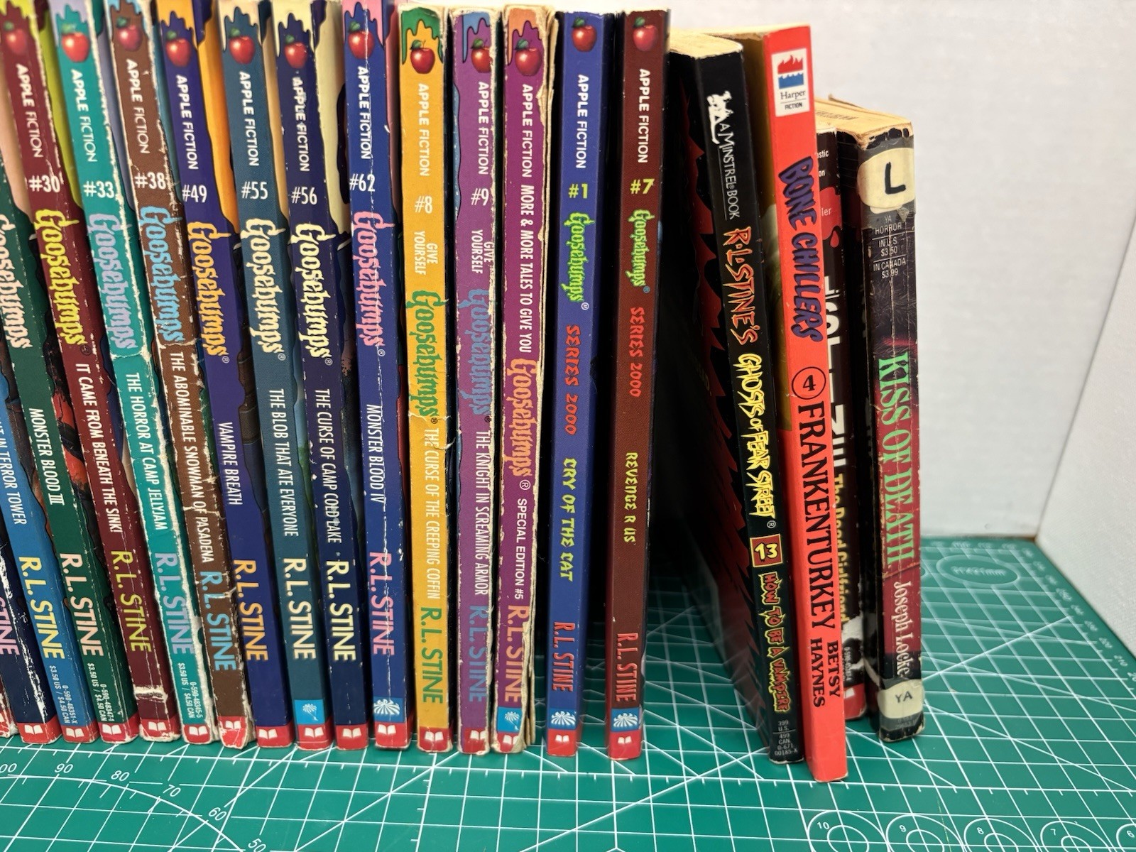 26 Piece Goosebumps R L Stine Book Lot Some Rare