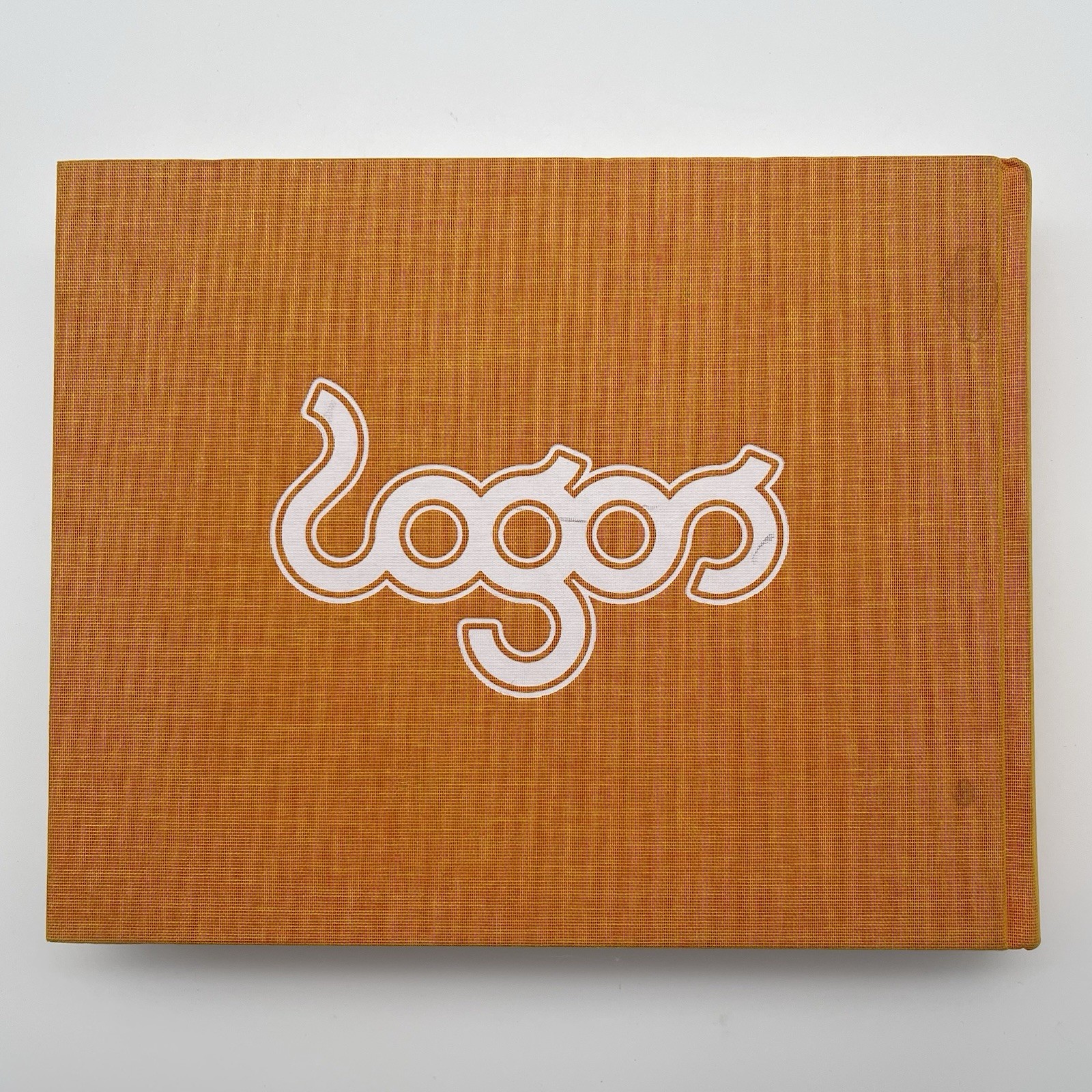 Dos Logos Gestalten Logo Design Collection Branding Book