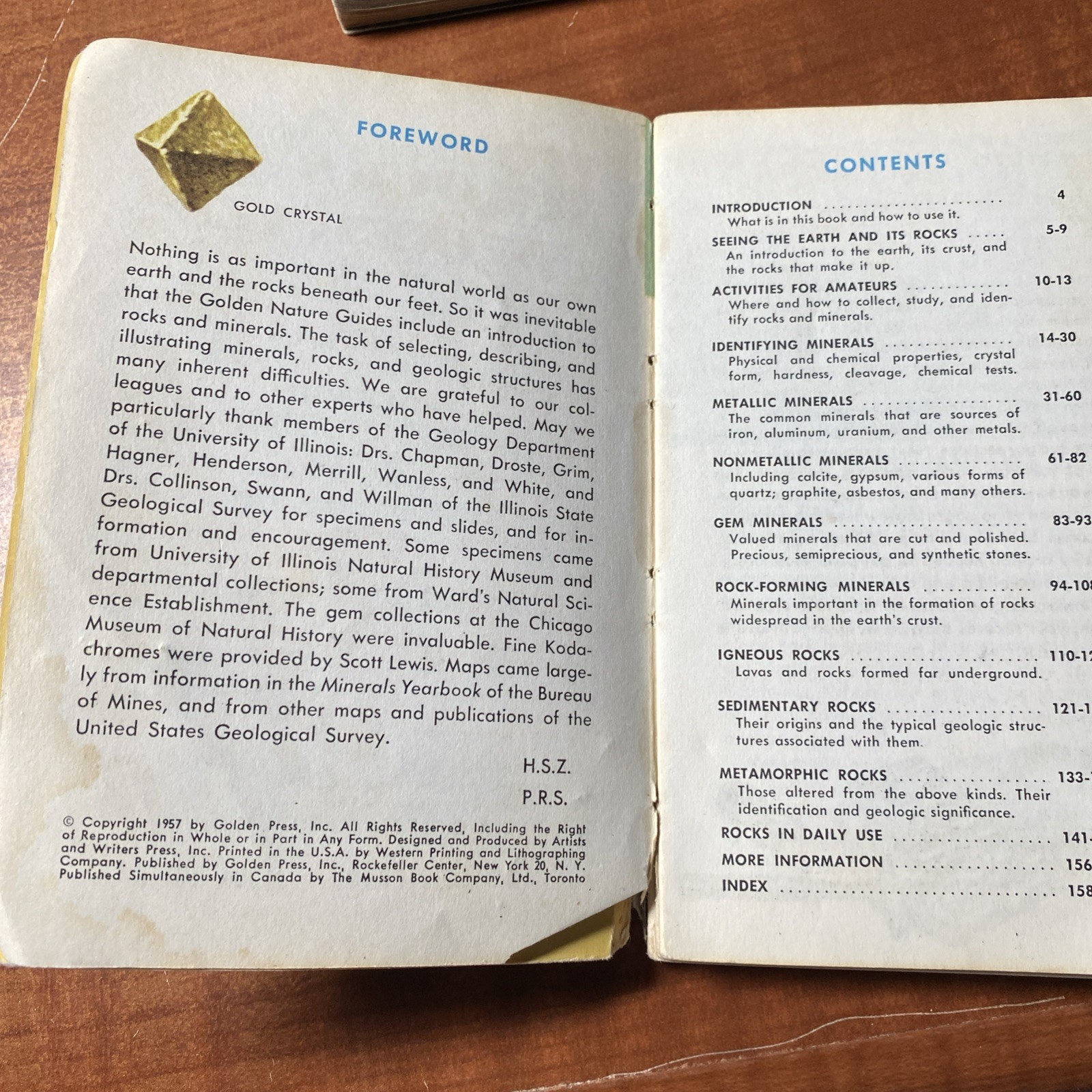 Lot Of 6 Vintage Golden Nature Guides-Small Booklets-Insets pest stars rock ETC