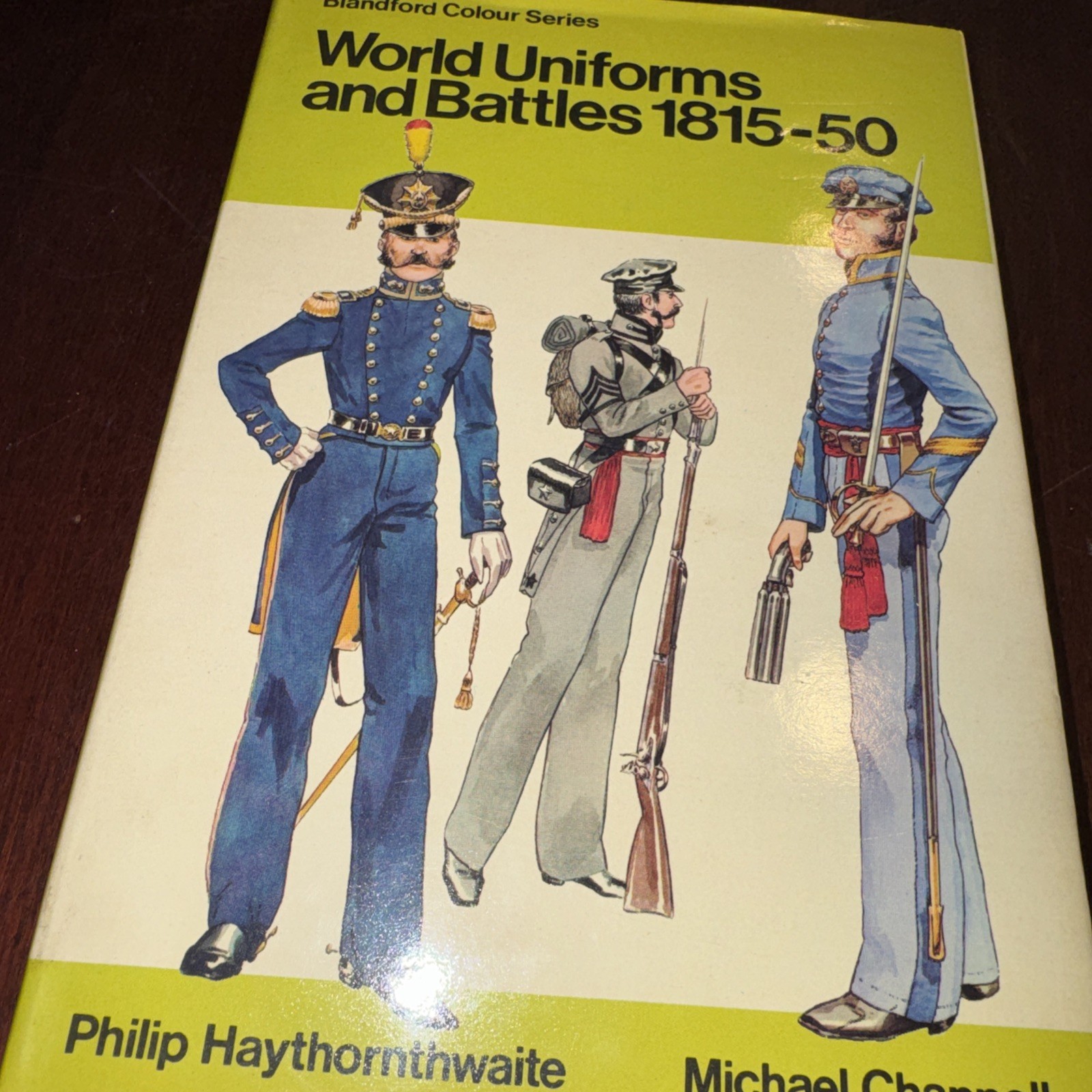 Vintage 1976 World Uniforms & Battles 1815-50 First Edition – Illustrated
